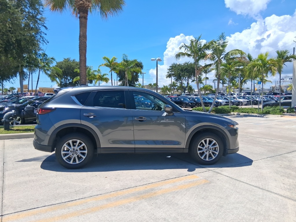 2023 Mazda CX-5 2.5 S Preferred photo 8