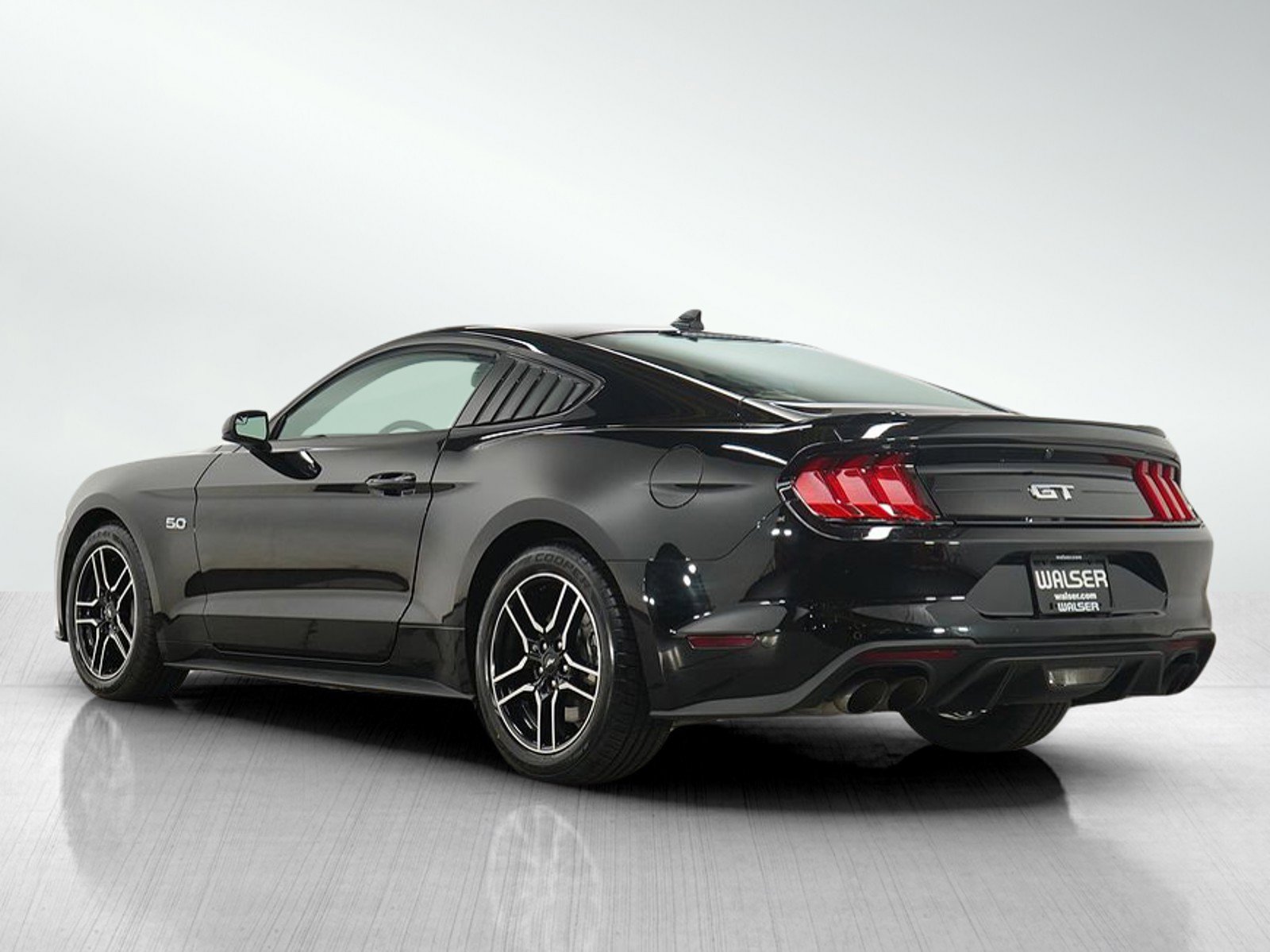 2020 Ford Mustang GT photo 3