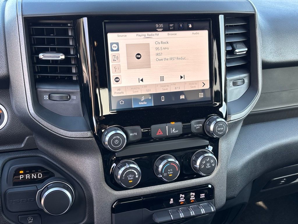 2026 Ram 1500 Tradesman photo 15