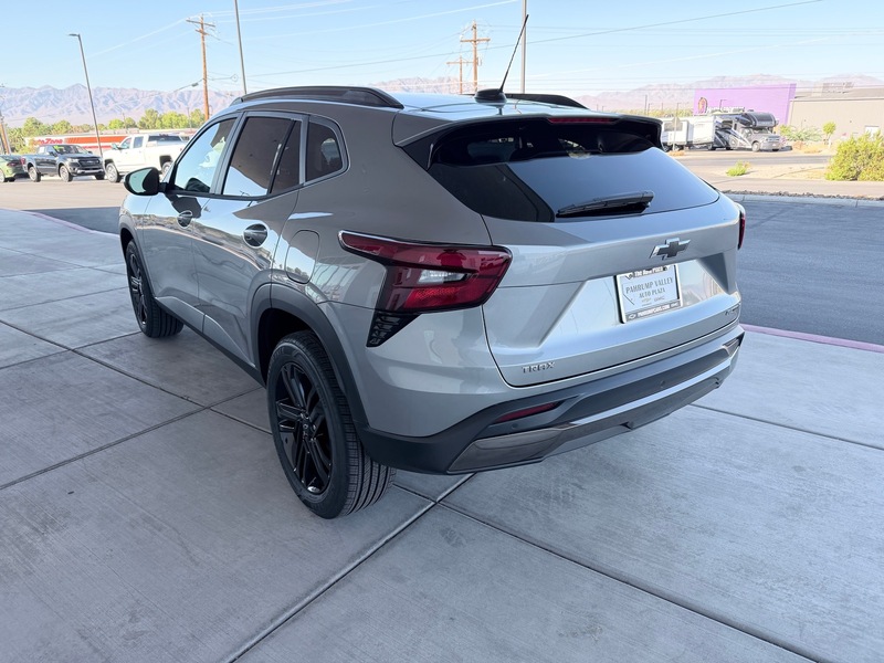 2026 Chevrolet Trax ACTIV photo 4