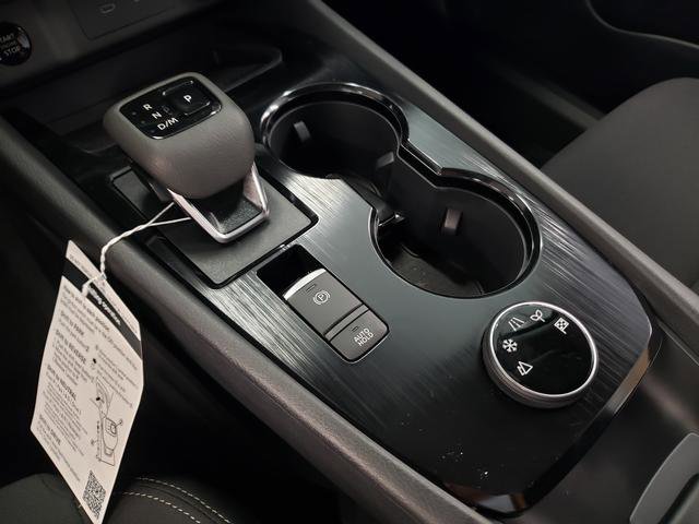 2026 Nissan Rogue S photo 16