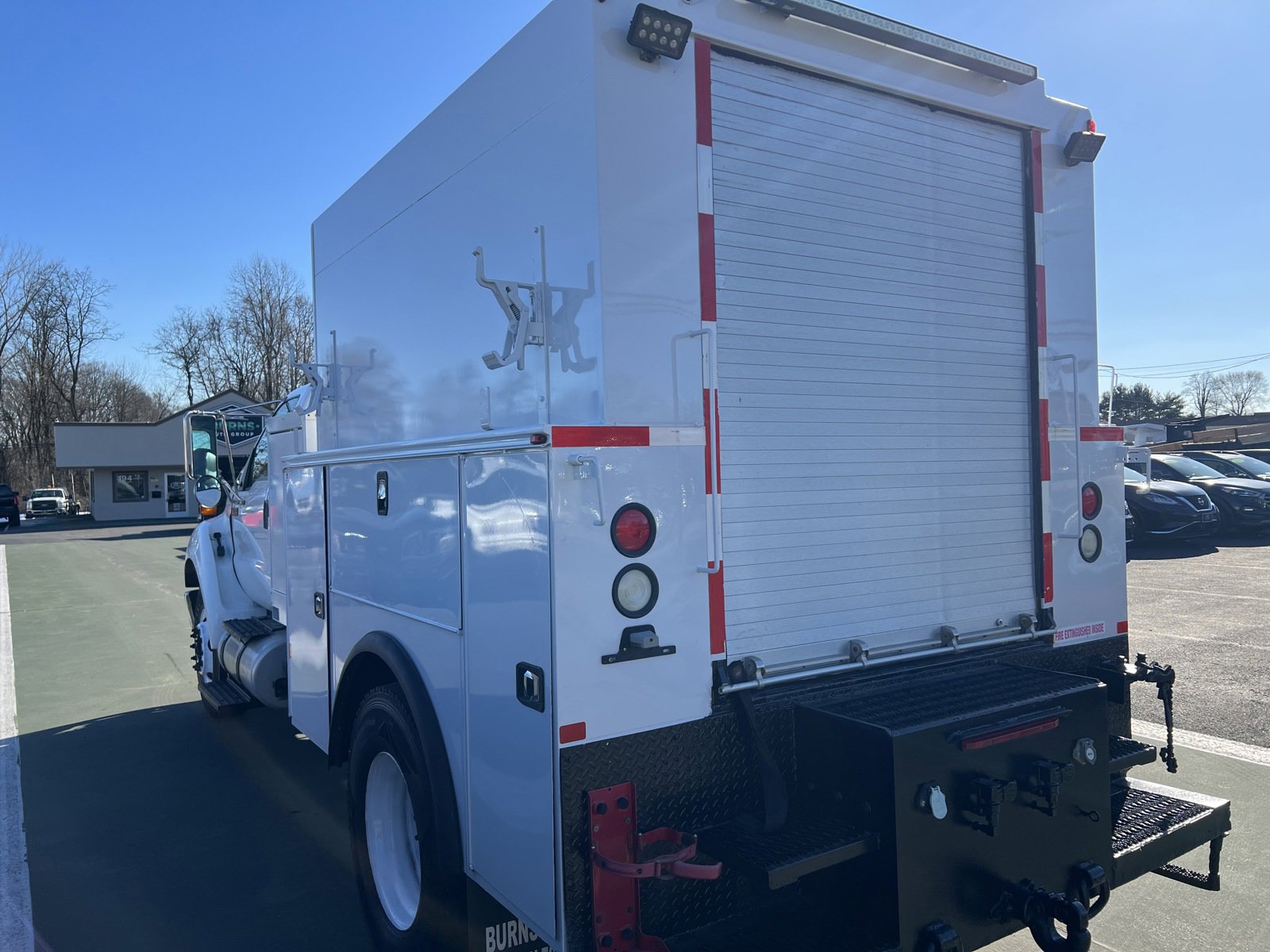 2015 Ford F-750 photo 4