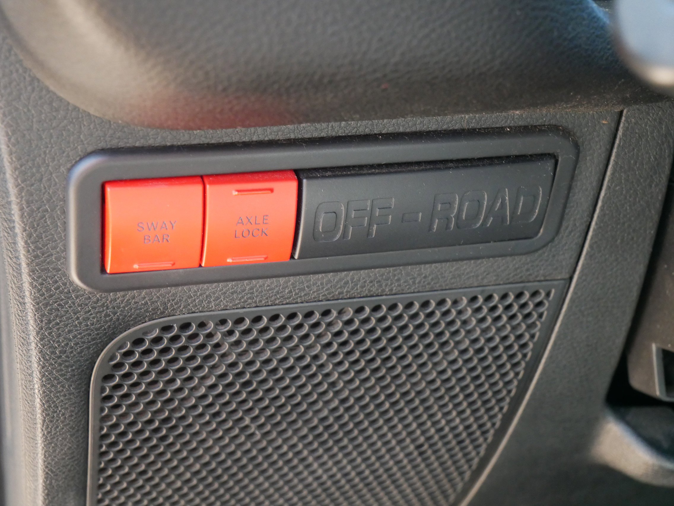 2015 Jeep Wrangler Unlimited Rubicon Hard Rock photo 19
