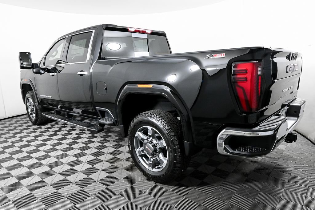 2025 Gmc Sierra 2500 HD SLT photo 3