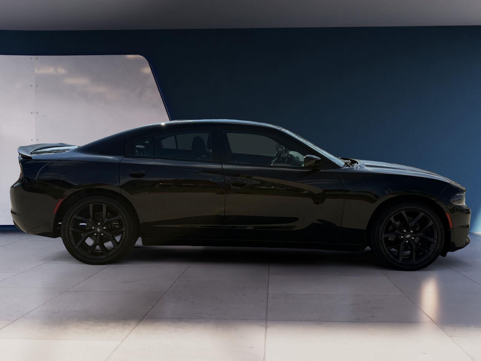 2021 Dodge Charger SXT photo 6
