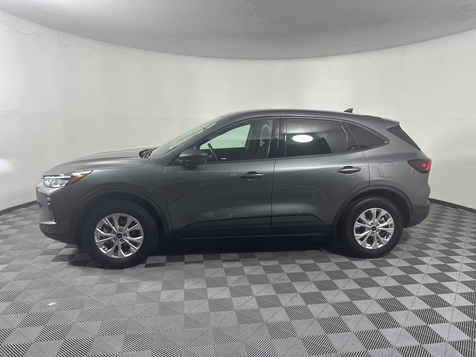 2025 Ford Escape Active photo 3