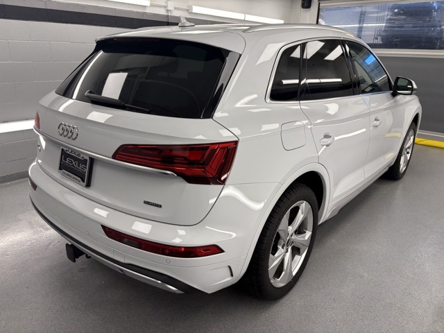 2021 Audi Q5 45 Premium Plus photo 4