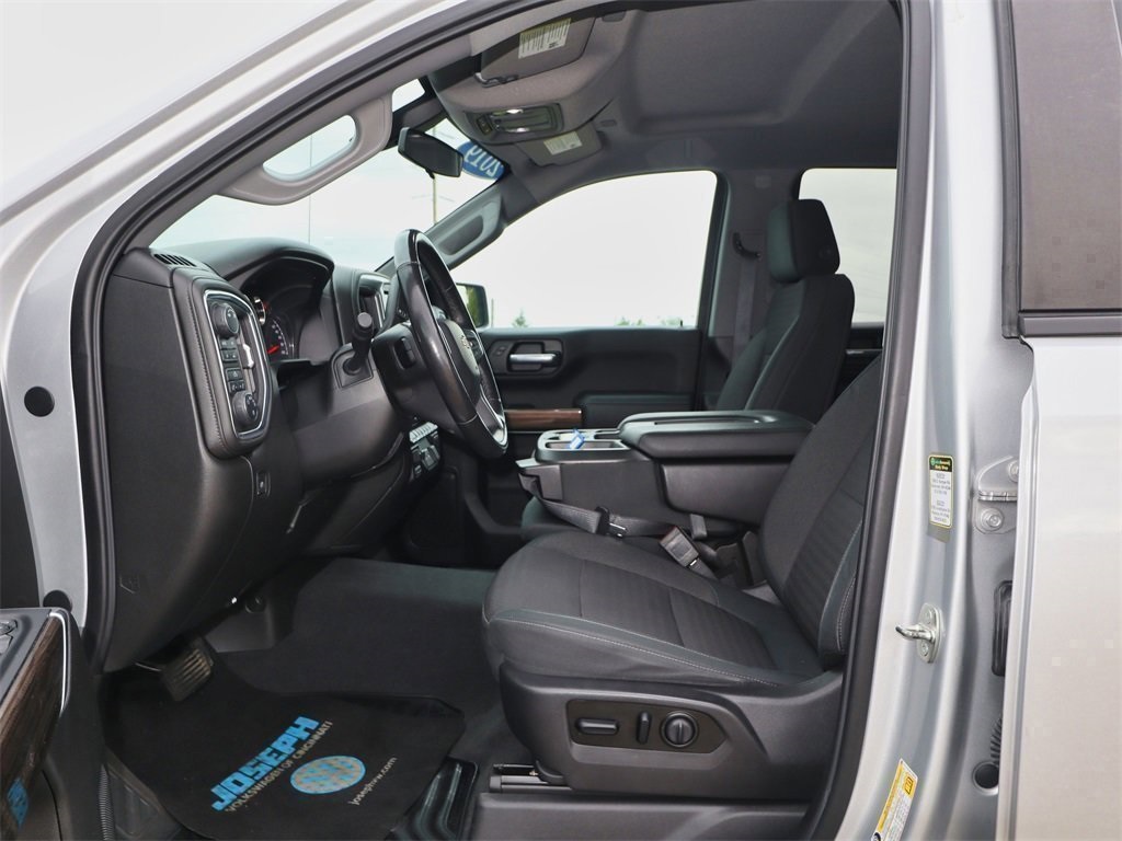 2019 Chevrolet Silverado 1500 LT photo 12