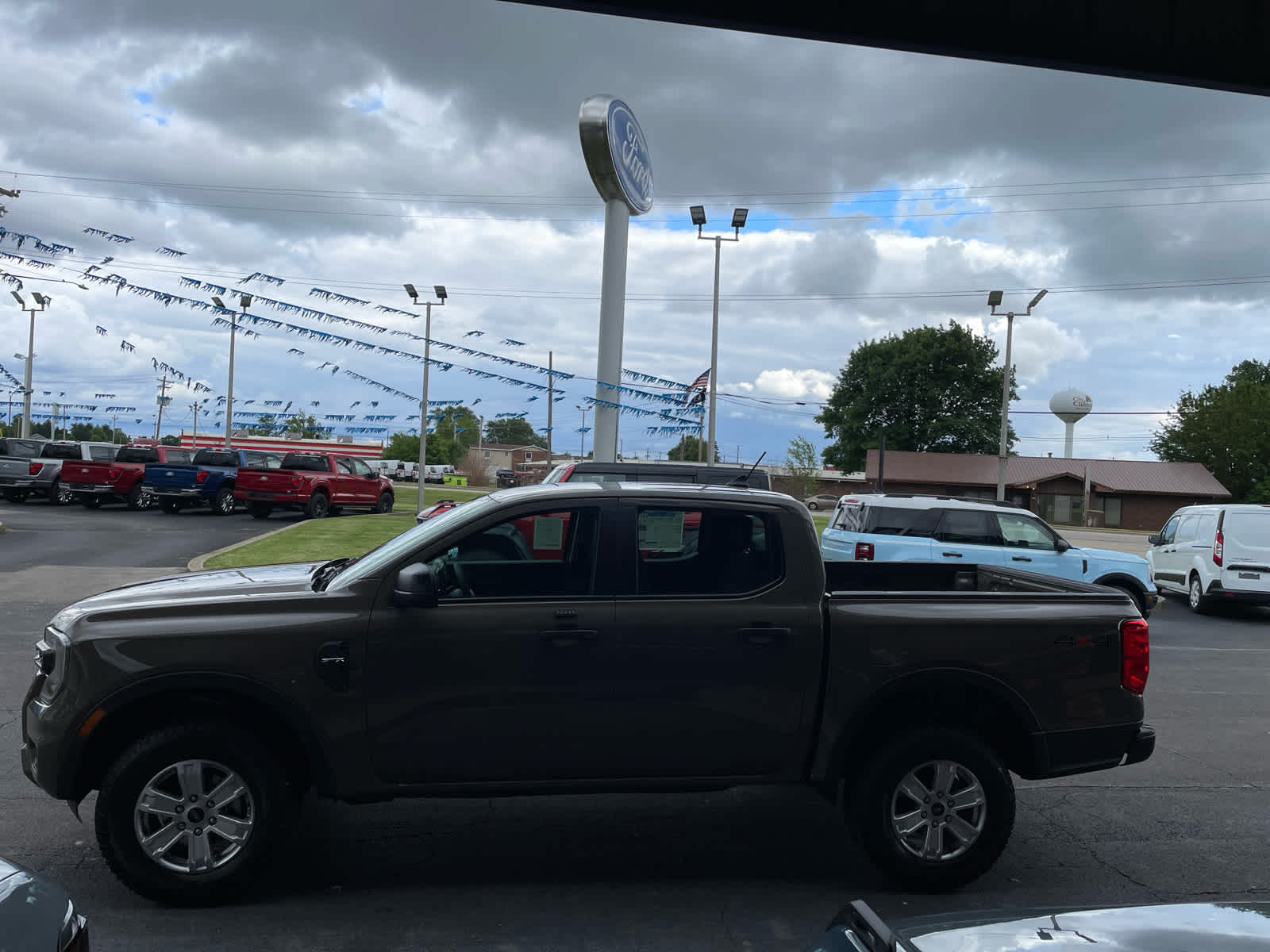 2025 Ford Ranger XL photo 3