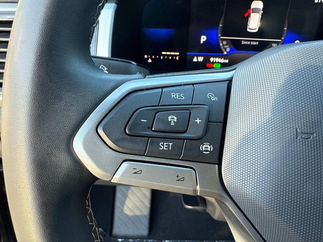 2022 Volkswagen Atlas Cross Sport SE Technology photo 30