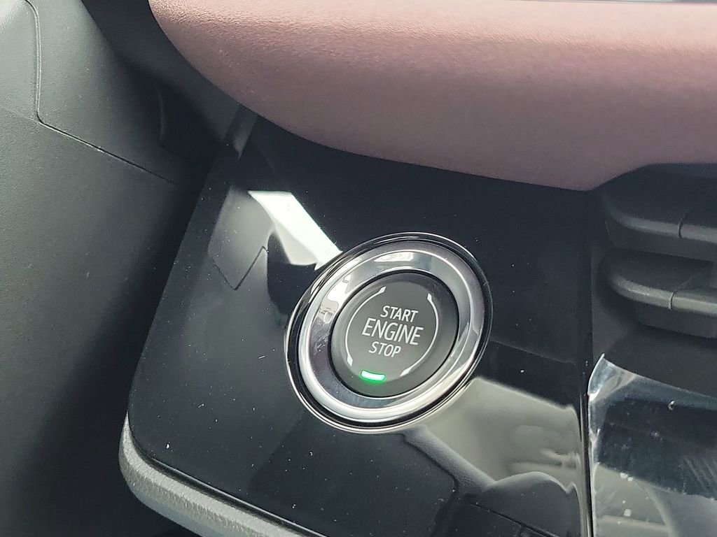 2025 Buick Envision Sport Touring photo 38