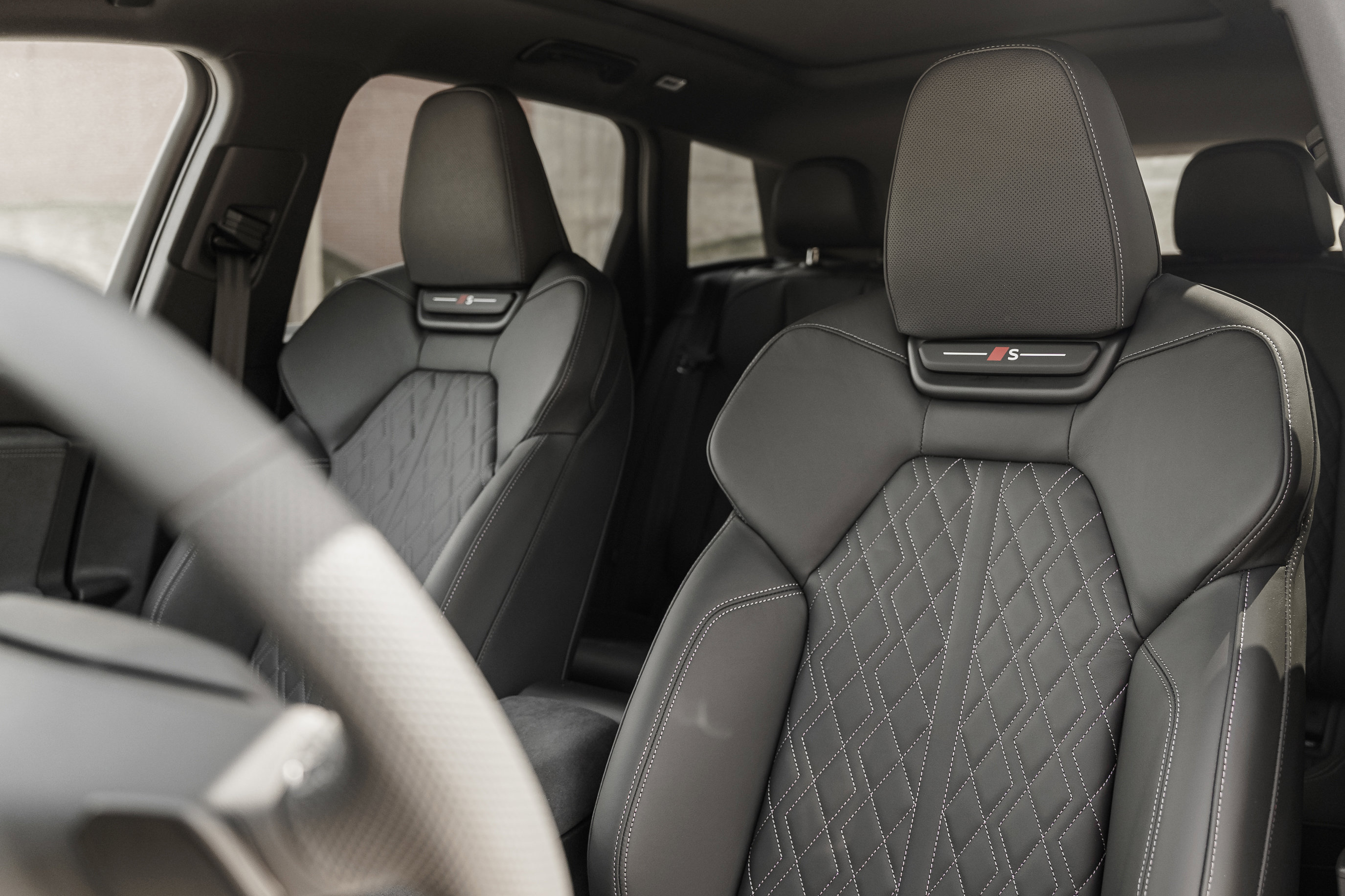 2025 Audi SQ6 photo 21