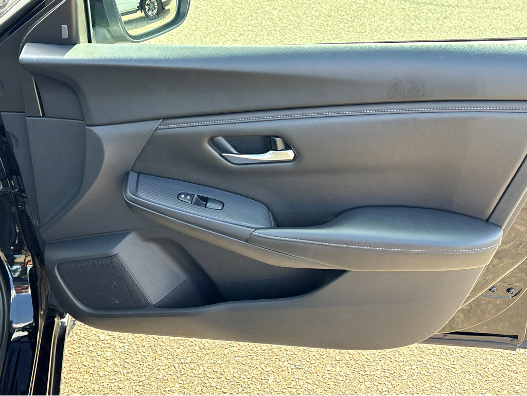2024 Nissan Sentra SV photo 12