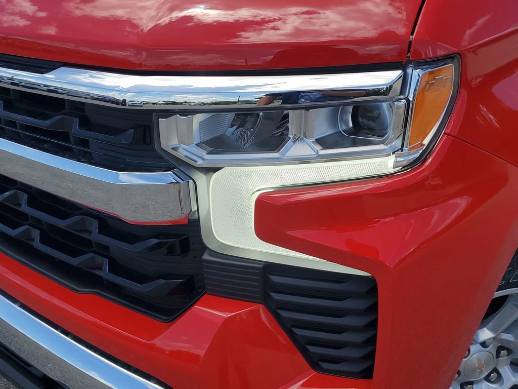 2025 Chevrolet Silverado 1500 LT photo 16