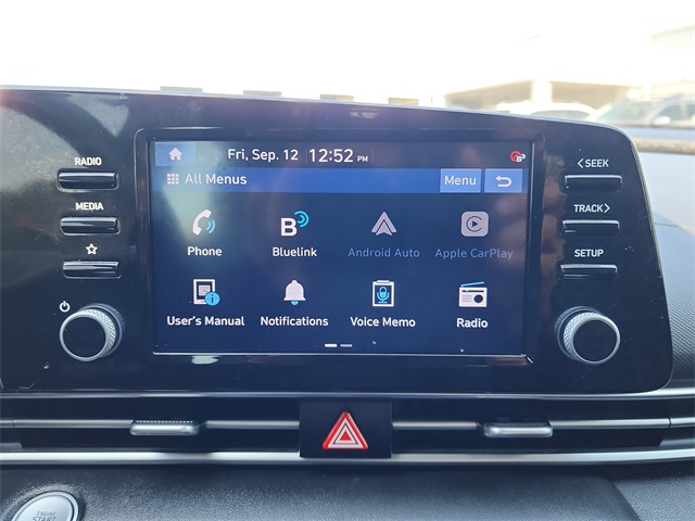 2022 Hyundai Elantra SEL Convenience photo 21