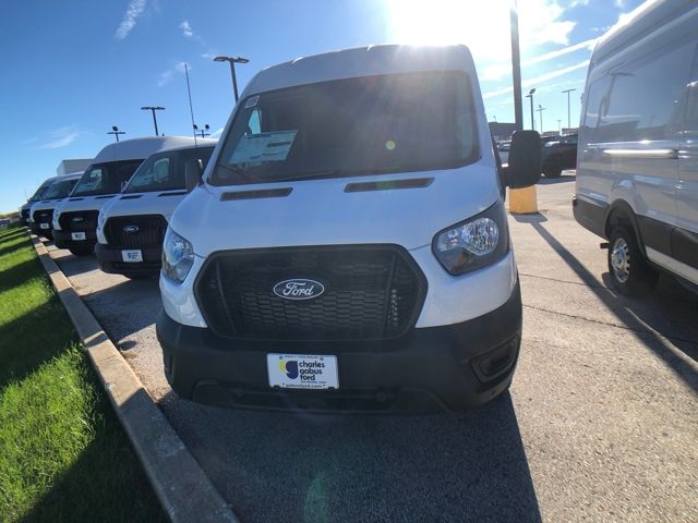 2026 Ford Transit photo 2