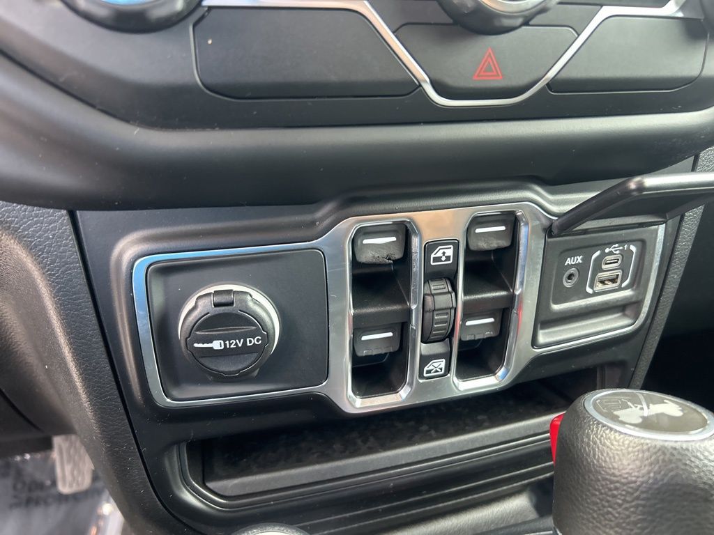 2021 Jeep Wrangler Unlimited Willys photo 39