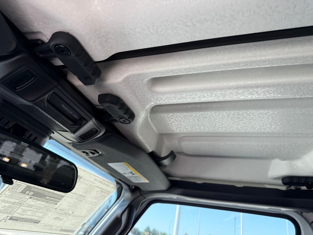 2025 Jeep Gladiator Sport S photo 19