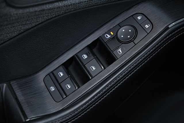 2023 Nissan Rogue SV photo 13