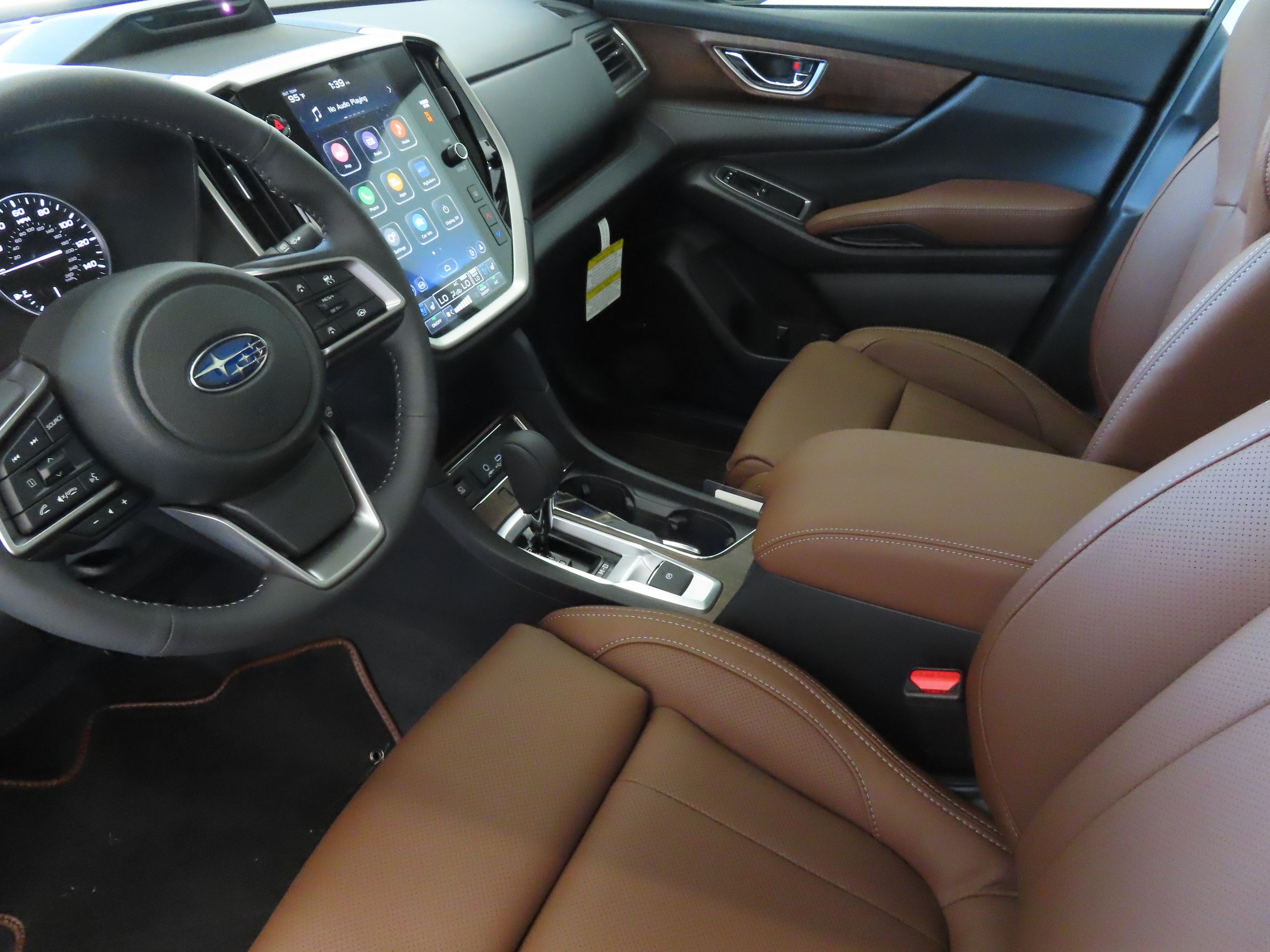 2025 Subaru Ascent Touring photo 21