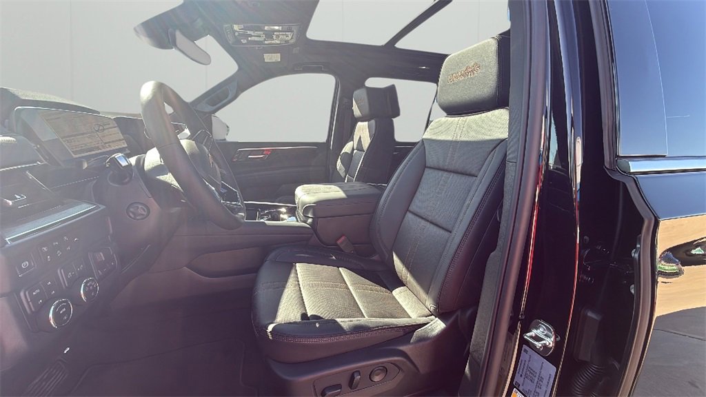 2026 Chevrolet Tahoe High Country photo 19