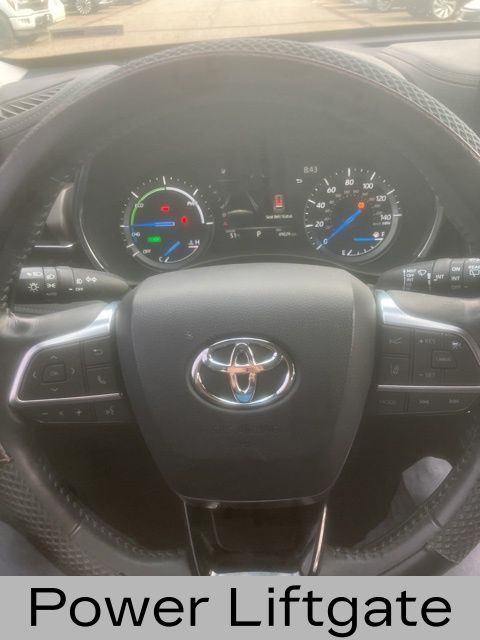 2021 Toyota Highlander Hybrid Limited photo 4