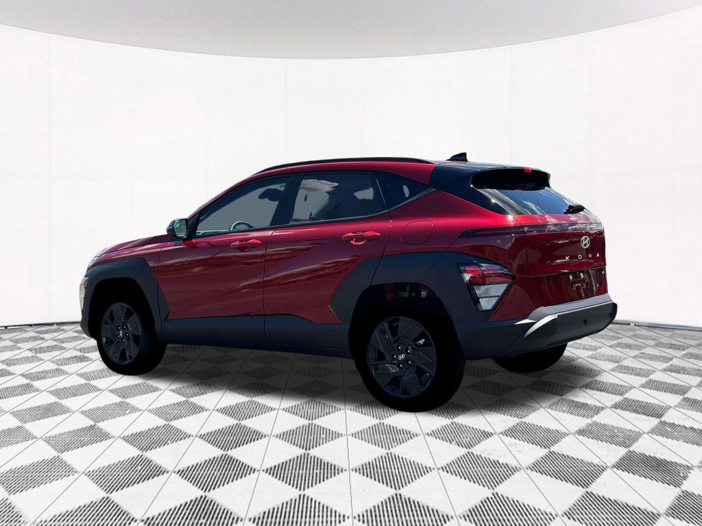 2026 Hyundai Kona SEL photo 4