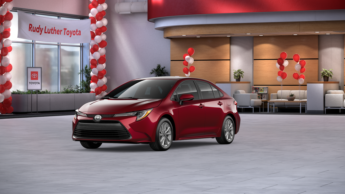 2026 Toyota Corolla LE's photo