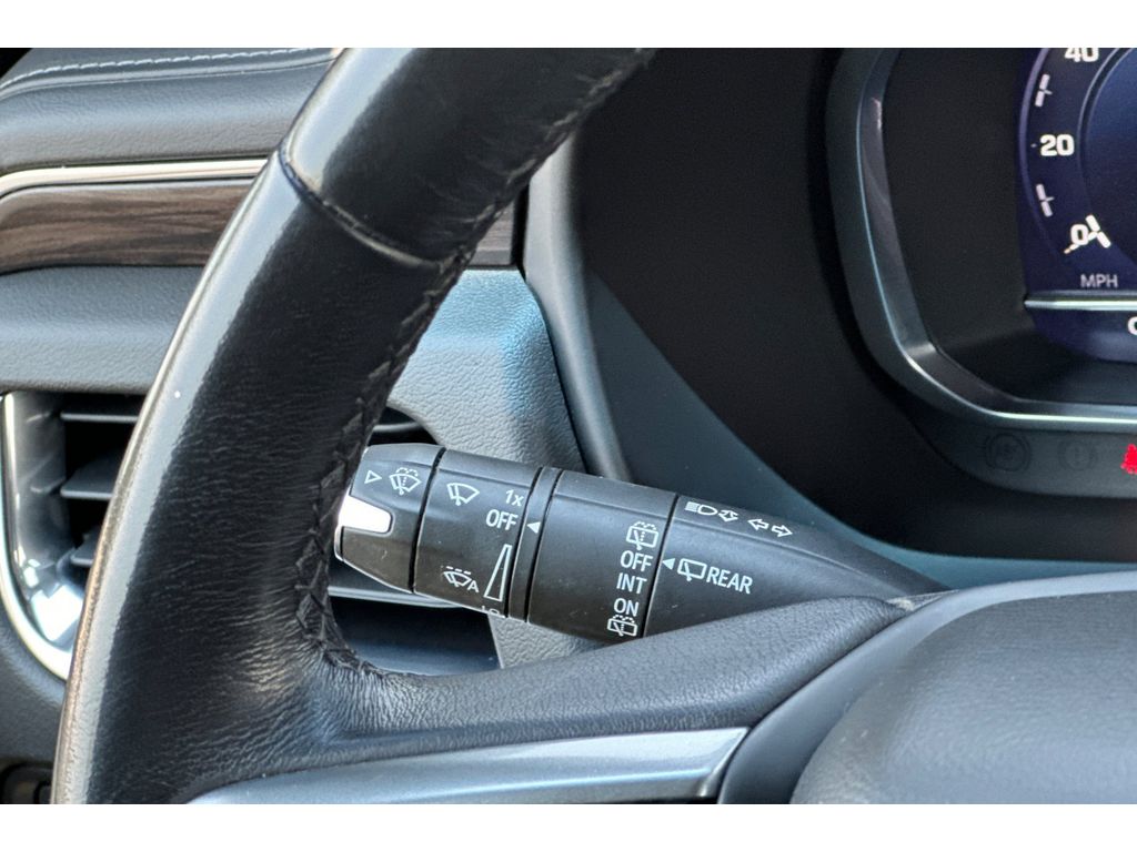 2022 Chevrolet Suburban 1500 Z71 photo 38