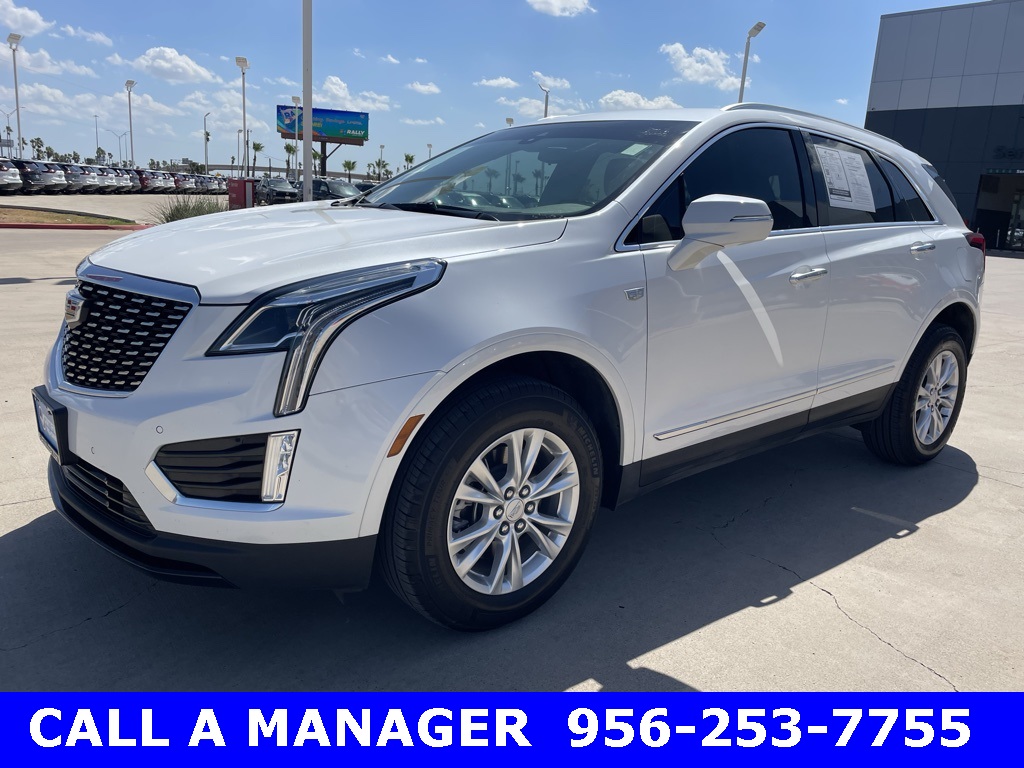 2024 Cadillac XT5 Luxury photo 2