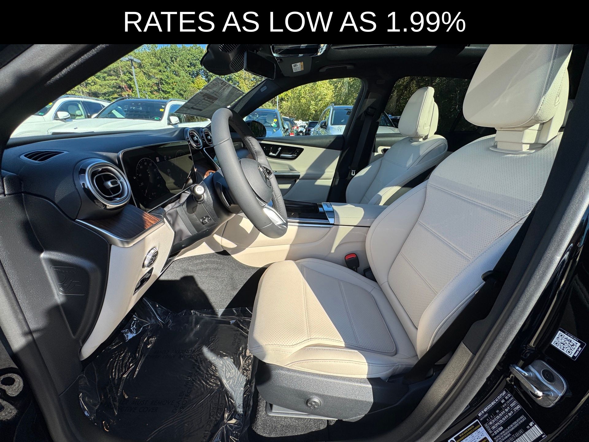 2026 Mercedes Benz GLC 300 4MATIC photo 4