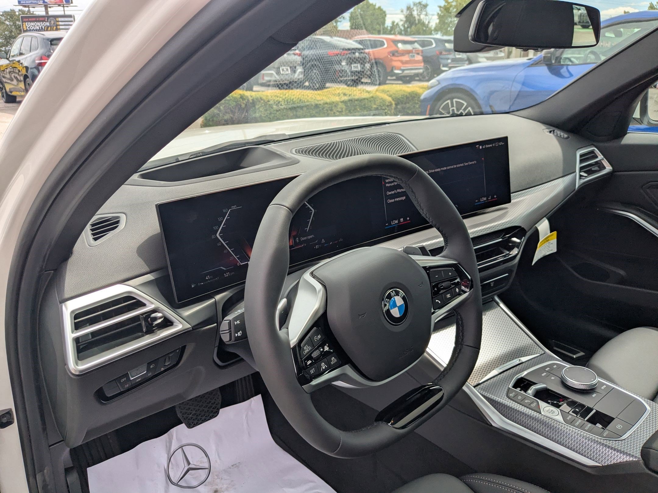 2025 Bmw 330i xDrive Sedan photo 12