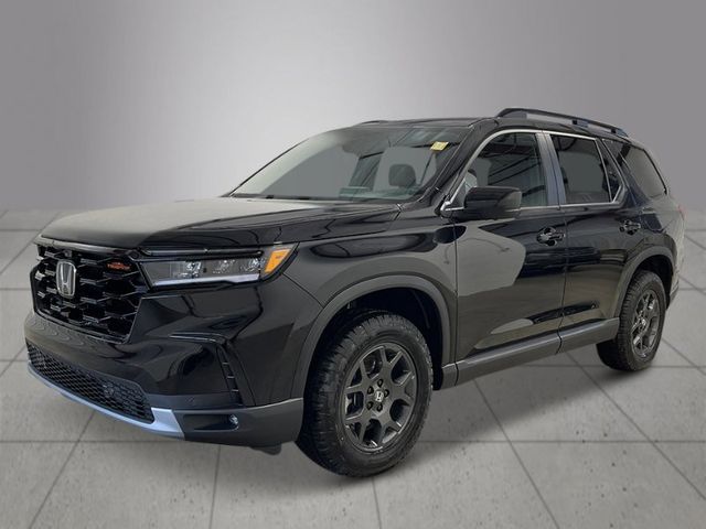 2025 Honda Pilot TrailSport's photo