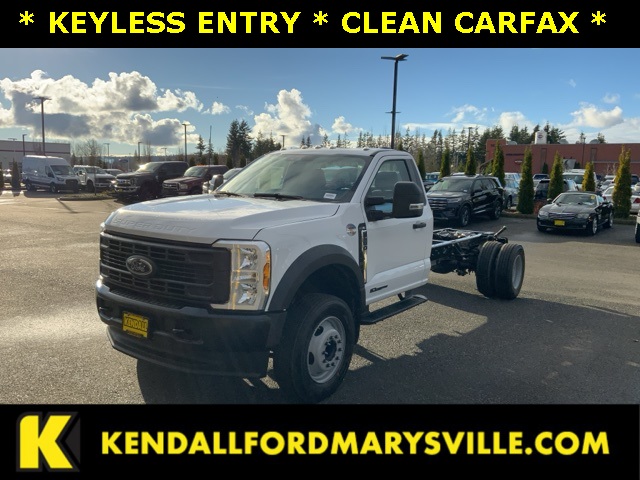 2024 Ford F-600 Super Duty Chassis Cab XL's photo