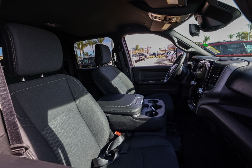 New 2026 Silver-Zynith Exterior Paint RAM Tradesman image 19