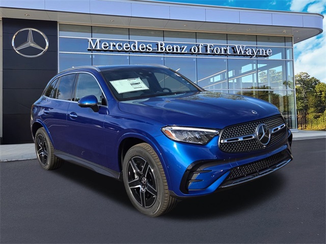 2026 Mercedes-Benz GLC Base's photo