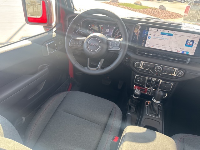 2025 Jeep Wrangler Rubicon photo 16