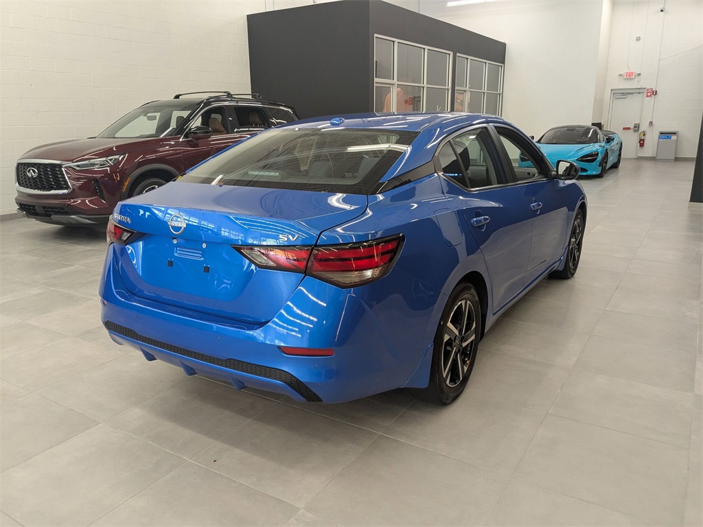 2024 Nissan Sentra SV photo 3