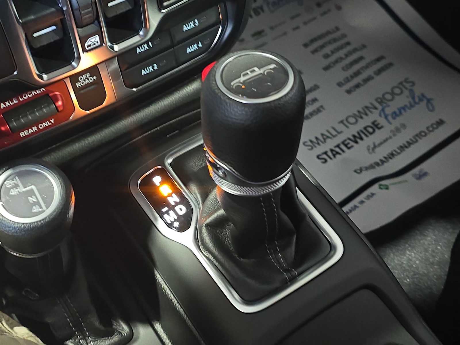 2025 Jeep Gladiator Mojave photo 24