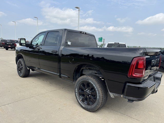 2025 Ram 2500 Big Horn photo 3