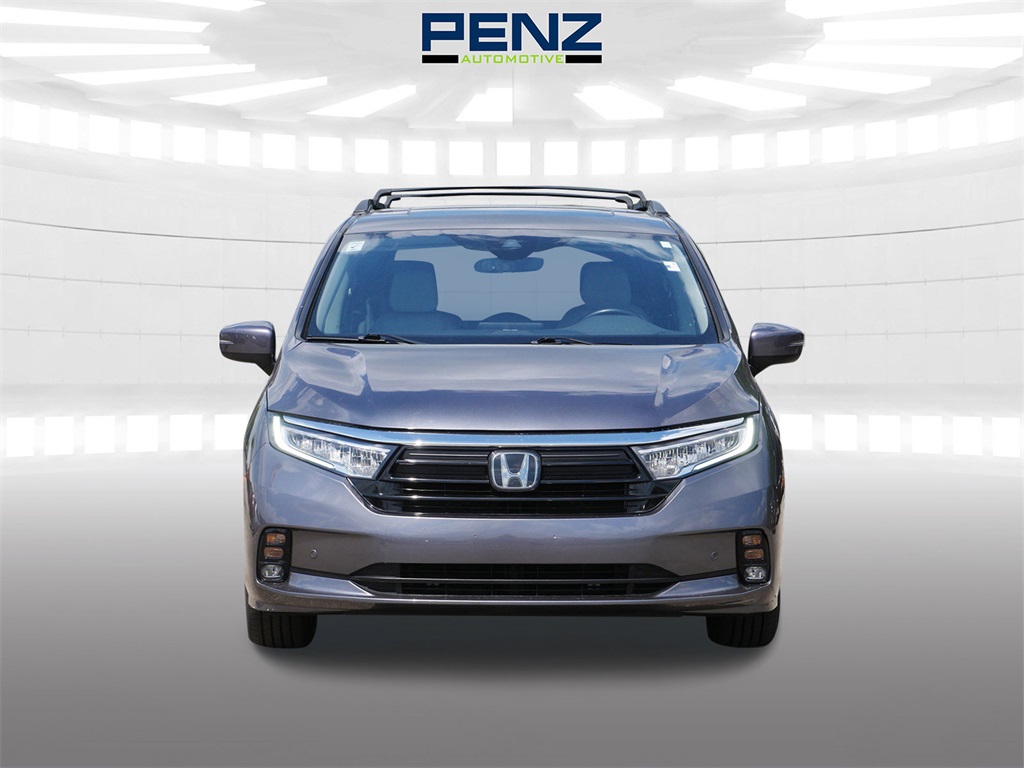 Used 2022 Honda Odyssey Touring with VIN 5FNRL6H84NB027710 for sale in Rochester, Minnesota