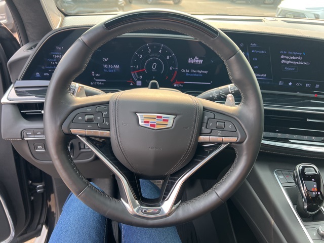 2024 Cadillac Escalade V-Series photo 9