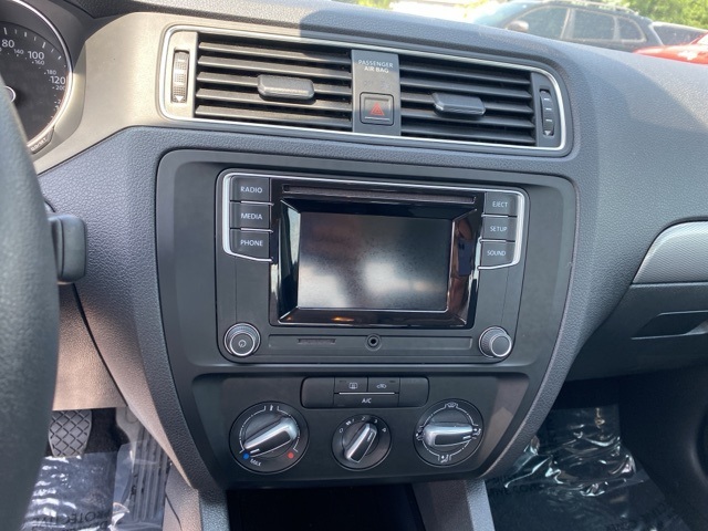 2018 Volkswagen Jetta 1.4T S photo 14