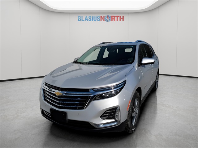 2022 Chevrolet Equinox Premier's photo
