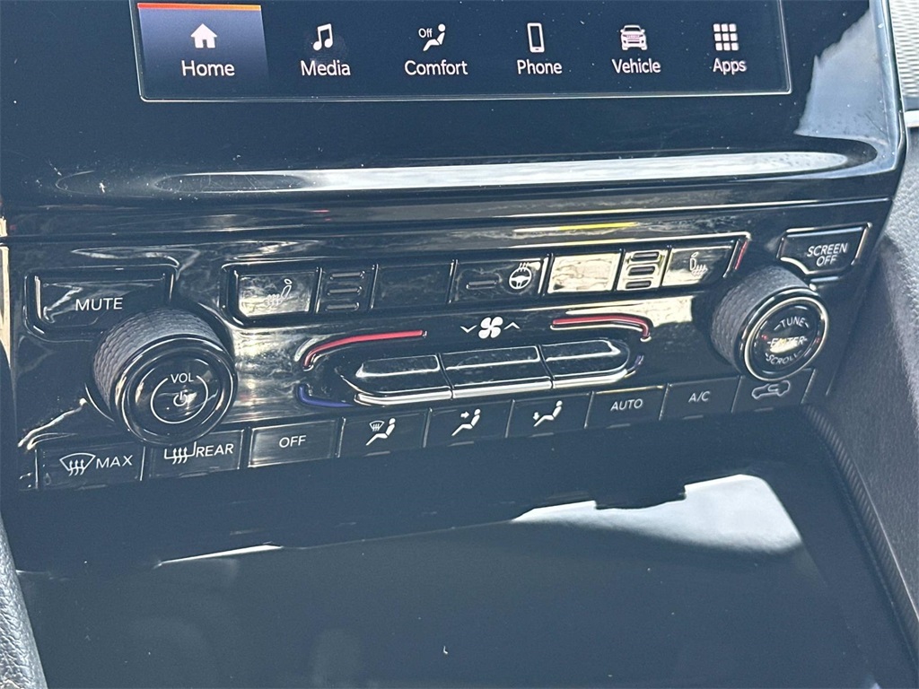 2024 Jeep Grand Cherokee Altitude photo 18
