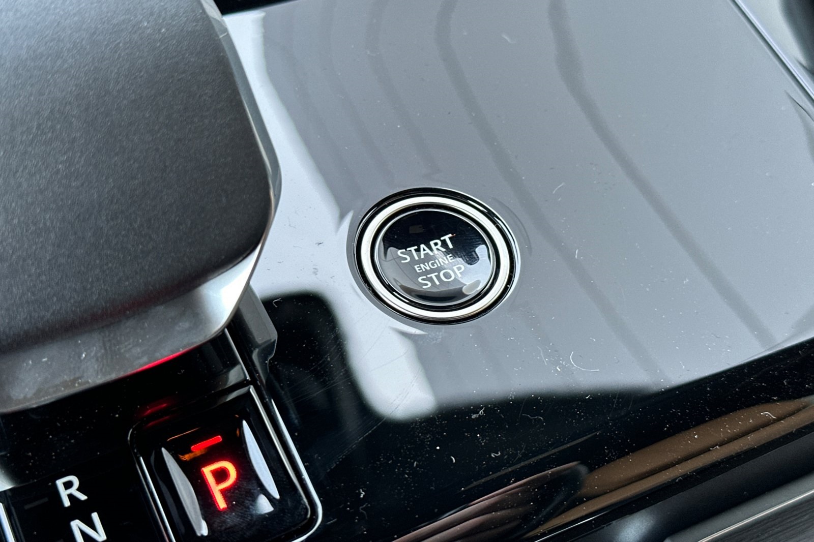 2025 Land Rover Range Rover Sport SE photo 24