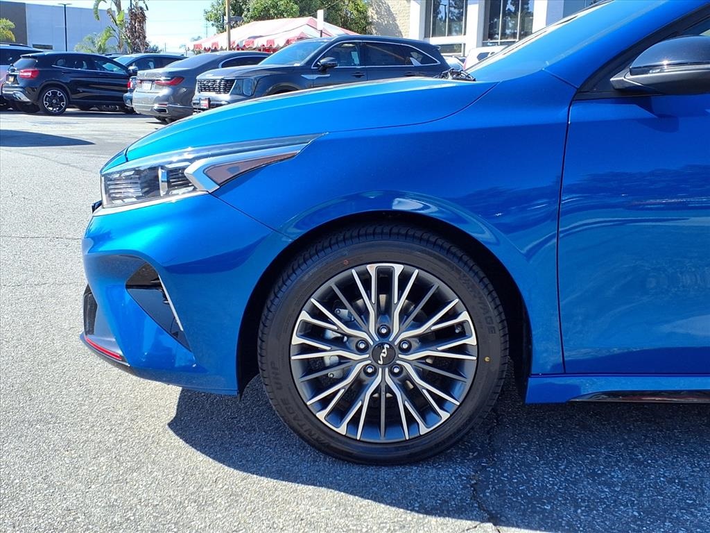 2023 Kia Forte GT-Line photo 13