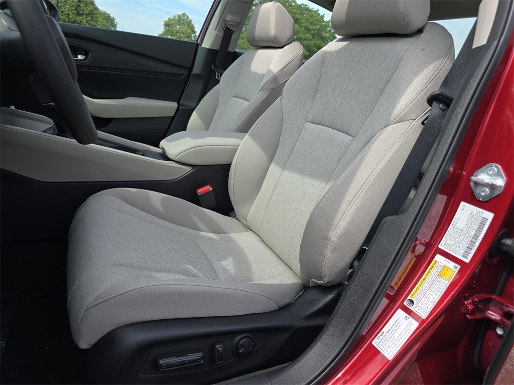 2025 Honda Accord SE photo 20