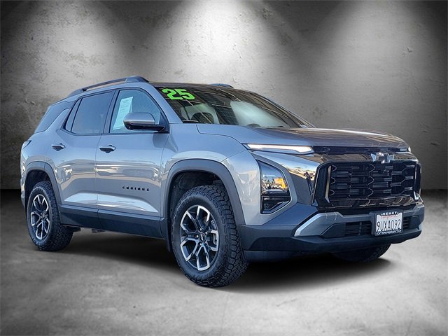 2026 Chevrolet Equinox ACTIV photo 2