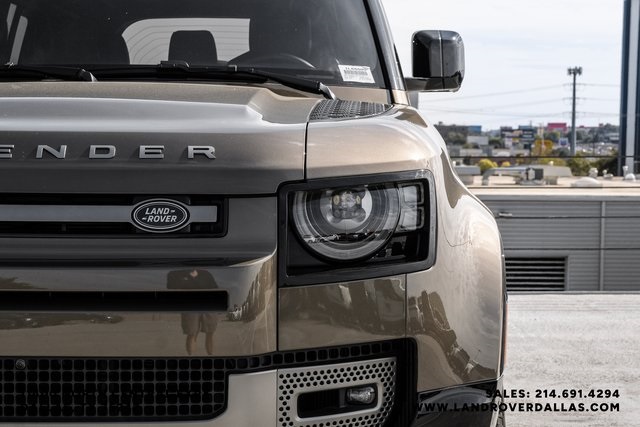 2025 Land Rover Defender 110 X-Dynamic SE photo 41
